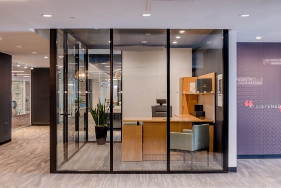 NeoCon_2024_Wall_Lightline_Architectural_Wall